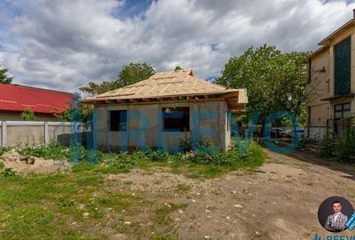 Casa de vanzare, centrala, pe str. Oituz, Bacau - 1