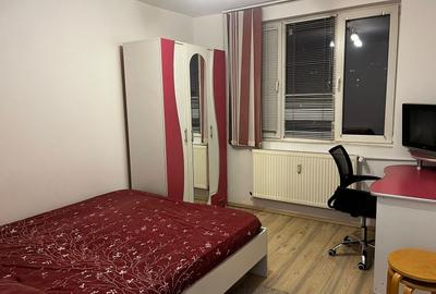 Apartament cu 2 camere decomandat, mobilat în Titan