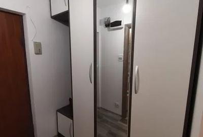 Garsoniera Titan,Metrou 1 Decembrie 1918,bl 1978,Et.2/10,Balcon,mobilata utilata - 4