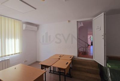 Casă individuală cu 13 camere cu Canalizare în Titulescu - 4