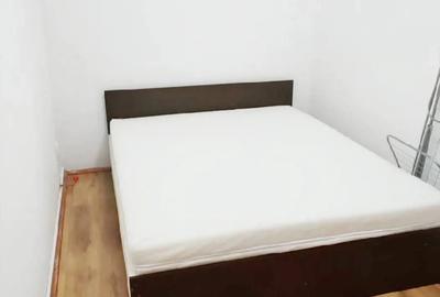 Apartament cu 2 camere de vanzare - Zona Micro 14 - 2