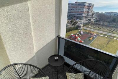Apartament cu 2 camere decomandat în Exterior Vest
