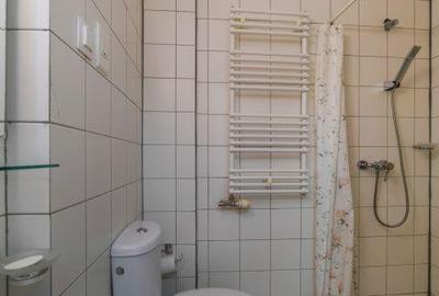 Apartament cu 3 camere semidecomandat, mobilat în Nordului - 4