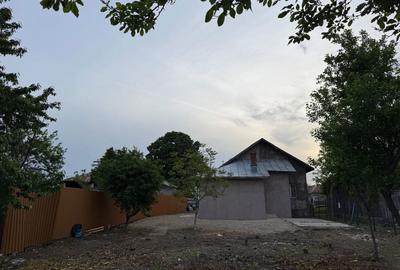 Casă cu 4 camere în Străoști - 3