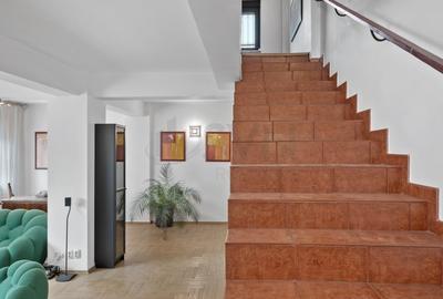 REV2001991 Vila superba  Domenii- Expozitiei - 14