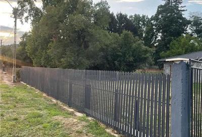 Casă cu 2 camere cu Teren 1400 Mp în Păuliș - 2