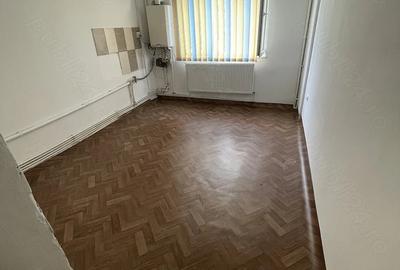 Garsonieră nedecomandată în Central - 2