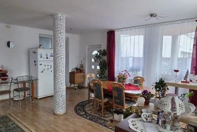 Casă cu 5 camere cu Teren 400 Mp în Central - 9