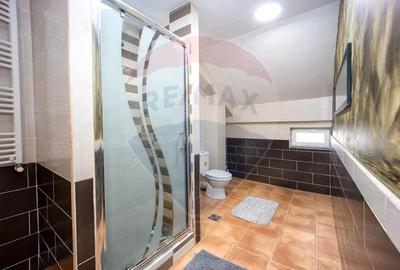 Casă cu 4 camere cu Teren 620 Mp în Bod - 10