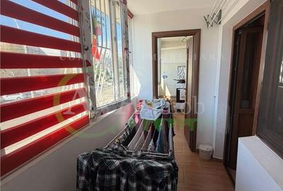 Apartament cu 3 camere decomandat în Mioriței - 4