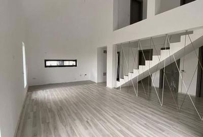 Casă cu 4 camere cu Teren 140 Mp în Central - 7