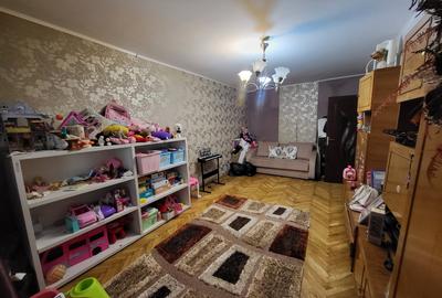 Apartament cu 3 camere decomandat, mobilat în Orizont - 11