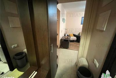 Apartament cu 2 camere decomandat în Universitate - 19