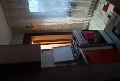 Garsonieră decomandată în Central - 3