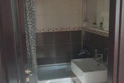 Apartament cu 3 camere semidecomandat în Central - 5