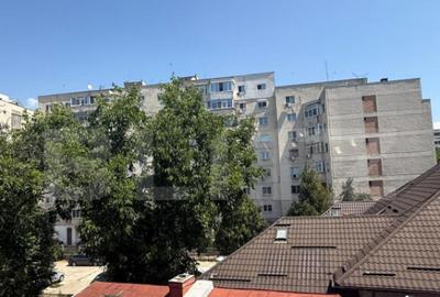 Apartament 3 camere, 46 mp, zona CENTRAL - 10