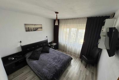 Apartament cu 3 camere decomandat în Alexandru cel Bun - 1