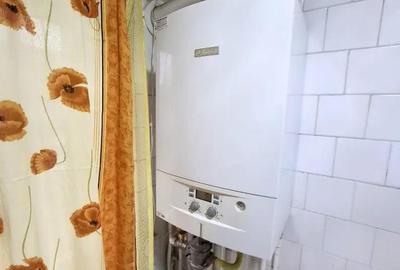 Apartament cu 3 camere semidecomandat în Gară - 1