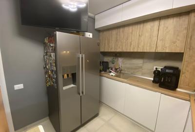 Apartament cu 3 camere, 2 locuri de parcare. Incalzire pardoseala. Comision 0 - 4