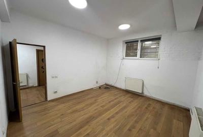 Apartament cu 3 camere decomandat în Știrbei Vodă - 1