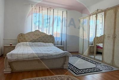 Casă cu 4 camere cu Teren 702 Mp în Axente Sever - 17