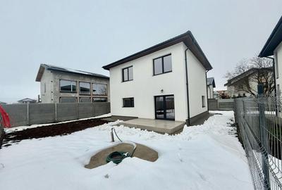 Spre vanzare casa individuala, Comuna Berceni, 4 camere - 3