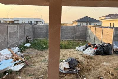 Casă cu 3 camere în Moșnița Nouă