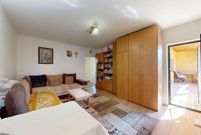 VIla Spatioasa 9 Camere si teren 260 mp - Strada Escalei! - 30