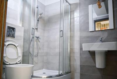 Apartament LUX decomandat cu 3 camere, 94 mp, in Tractorul - 1