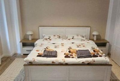 Casă cu 4 camere cu Teren 600 Mp în Central - 7