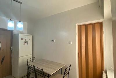 Doua camere decomandate, etajul 2 - 7