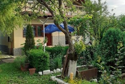 Duplex cu 5 camere cu Teren 1000 Mp în Lilieci - 1