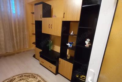 Garsonieră decomandată în CET - 2