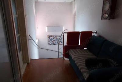 Casă cu 6 camere în Central - 10