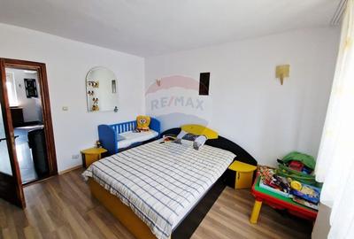 Apartament spatios cu balcon - P. Neamt - 14
