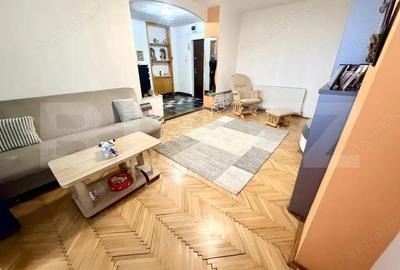 Apartament cu 3 camere decomandat în Central - 3