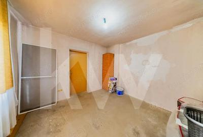 Casă cu 5 camere cu Canalizare în Frumușeni - 3