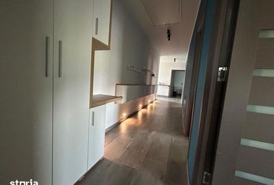 Casă cu 4 camere cu Teren 479 Mp în Rediu