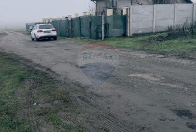 Teren de 645 mp, în Central - 4