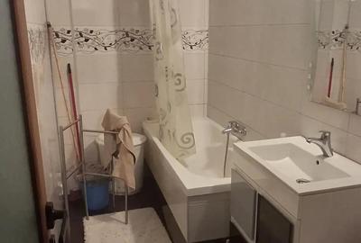 Apartament cu 2 camere în Micro 20 - 2