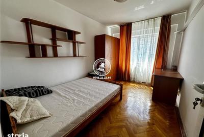 Apartament cu 3 camere decomandat în Mircea cel Bătrân