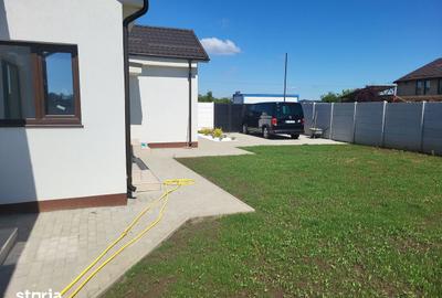 Casă cu 3 camere cu Teren 450 Mp în Central - 7