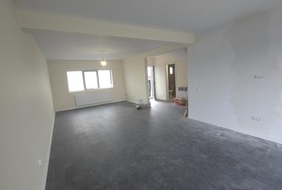 Casă cu 4 camere cu Teren 380 Mp în Berceni - 16