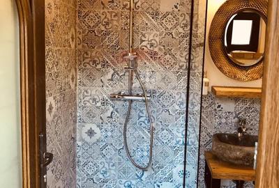 Casă cu 6 camere cu Teren 3900 Mp în Mediaș - 17