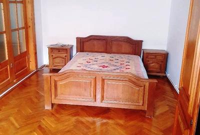 Apartament cu 4 camere decomandat în Băceni - 1