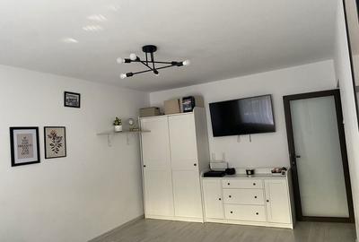 Apartament cu 2 camere decomandat în Trivale - 3