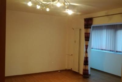 Spatiu pentru amenajare birou / cabinet - parterul bloc (stradal) - 3
