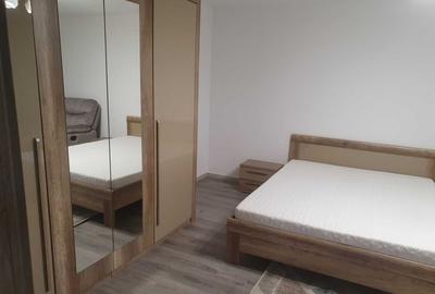 Garsonieră decomandată, mobilată în Decebal - 2