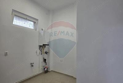 Spa?iu comercial de inchiriat - cartier Gura Campului - 2