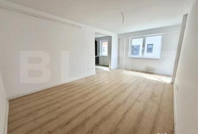 Apartament cu 3 camere decomandat în Micești - 2